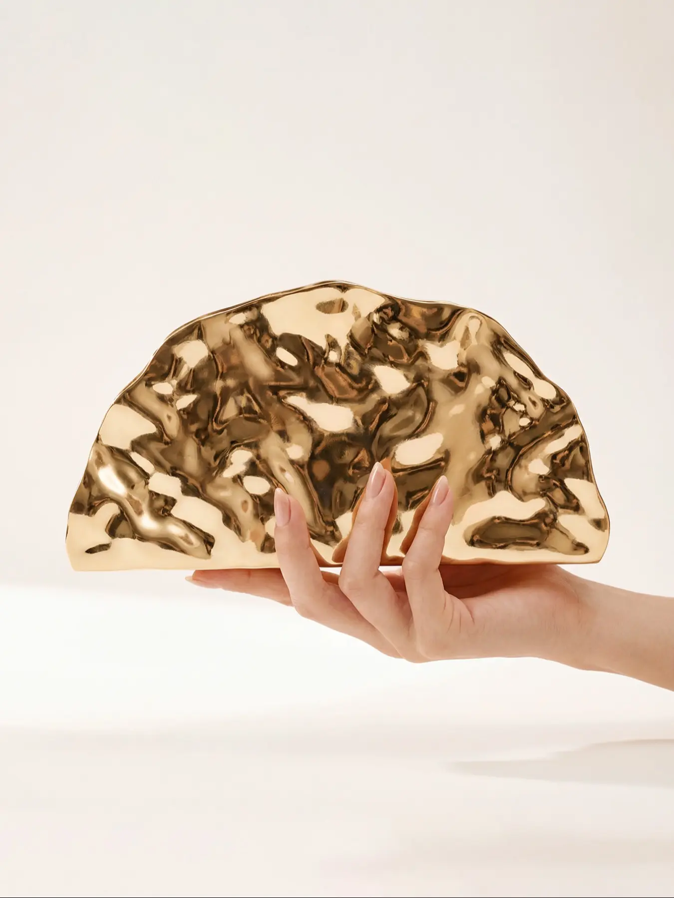 Acrylic Women's Evening Bag, Evening Clutch, Fashion Clutch, Wave Pattern Design, Shell Shape, Elegant Party Purse, Ideal for Weddings, Christmas, Birthdays, Perfect Gift, Handheld Bag Purse, Elegant Stylish Purse