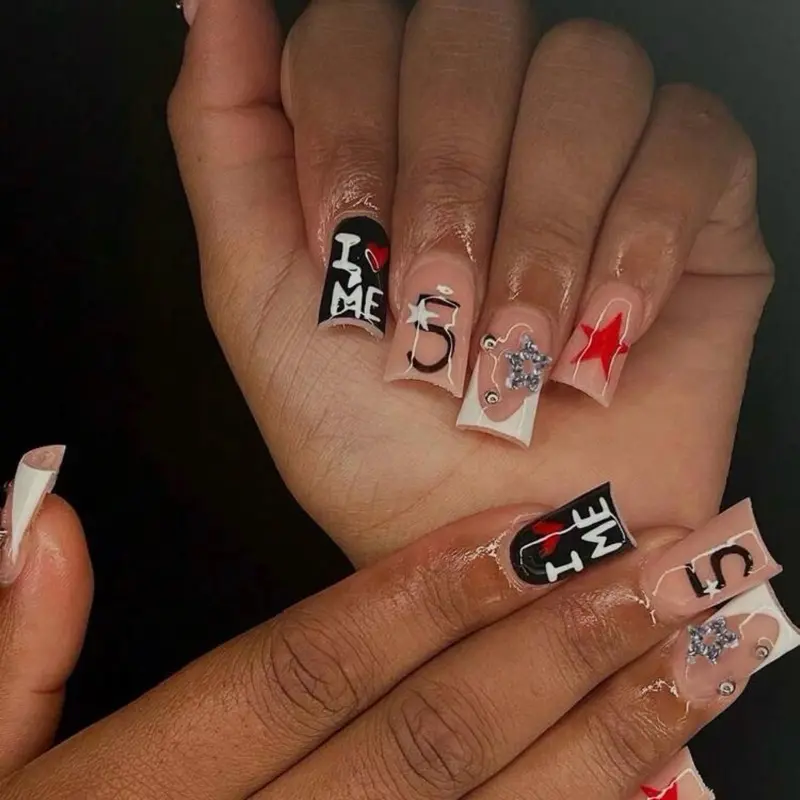 10pcs Y2K Style Long Duck Mouth Shaped White French Stiletto Nail Stickers, Decorated With Shiny 3D Silver Metal Stars And Embedded Beads, Medium Size Design Fits Perfectly, Made Of High-Quality Acrylic Material, Includes 1pc Jelly Glue And 1pc Nail File.