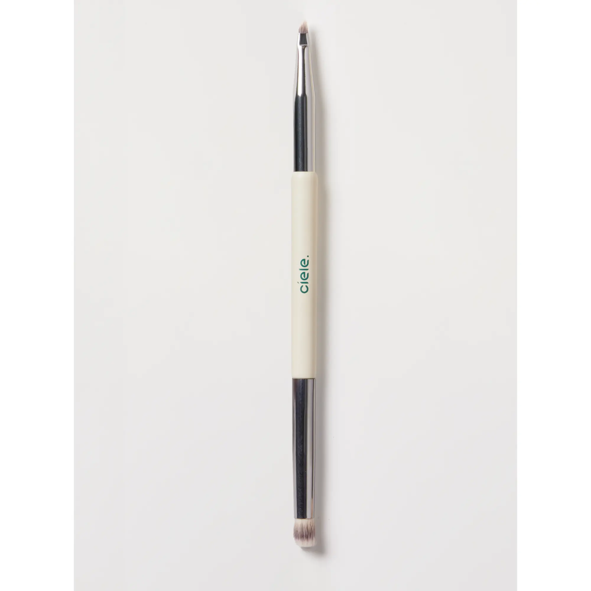 The Concealer Brush The Concealer Brush