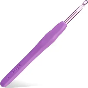 5 mm Crochet Hook Aluminum Soft Grip Rubber Handle Ergonomic Knitting Crochet Needles for Beginners and Handmade DIY Knitting Crochet