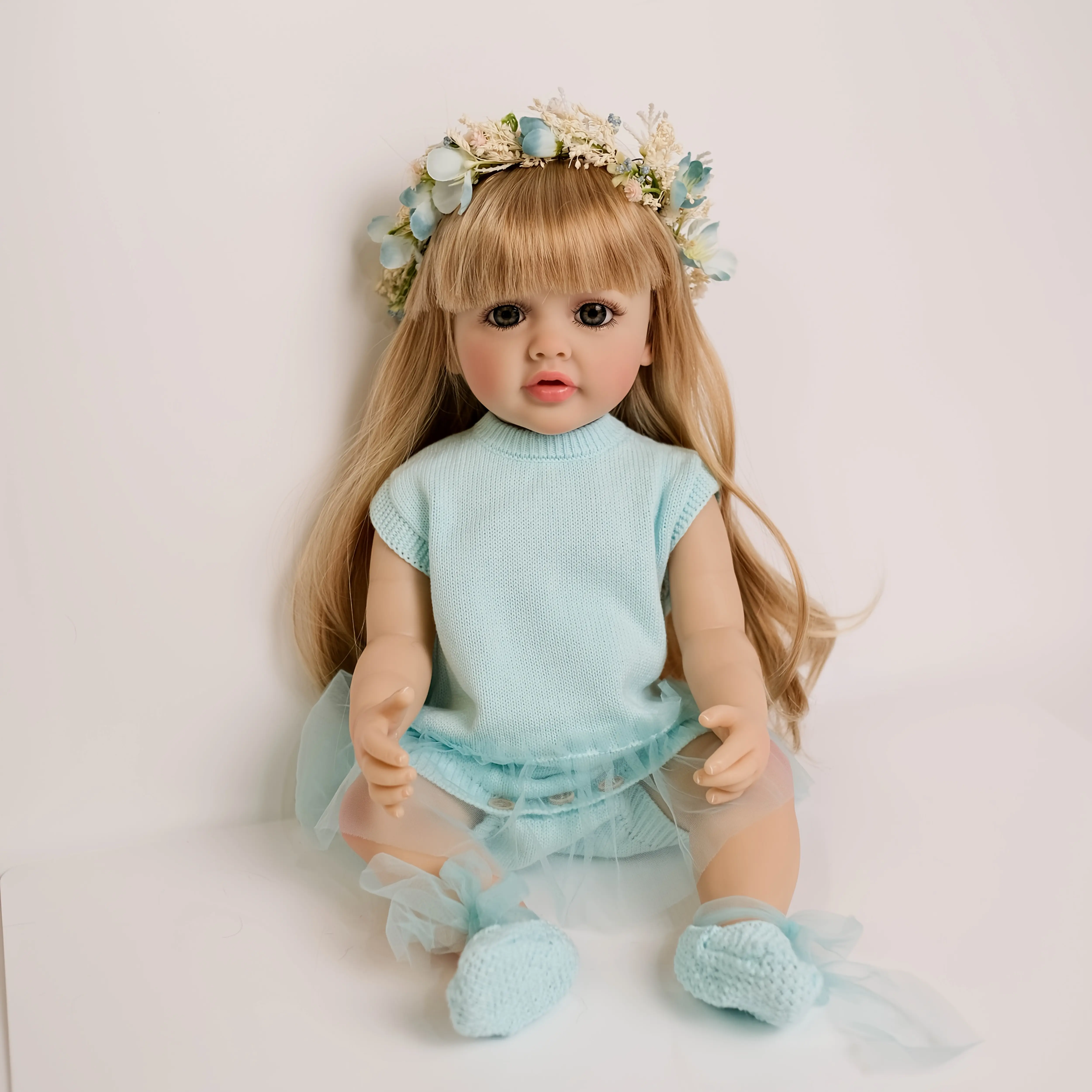 22-Inch Lifelike Blonde Princess Doll - Full Body Soft Vinyl Reborn Girl, Floral Hoop & Accessories Set - Ideal Holiday & Birthday Gift for Kids, Full Body Set