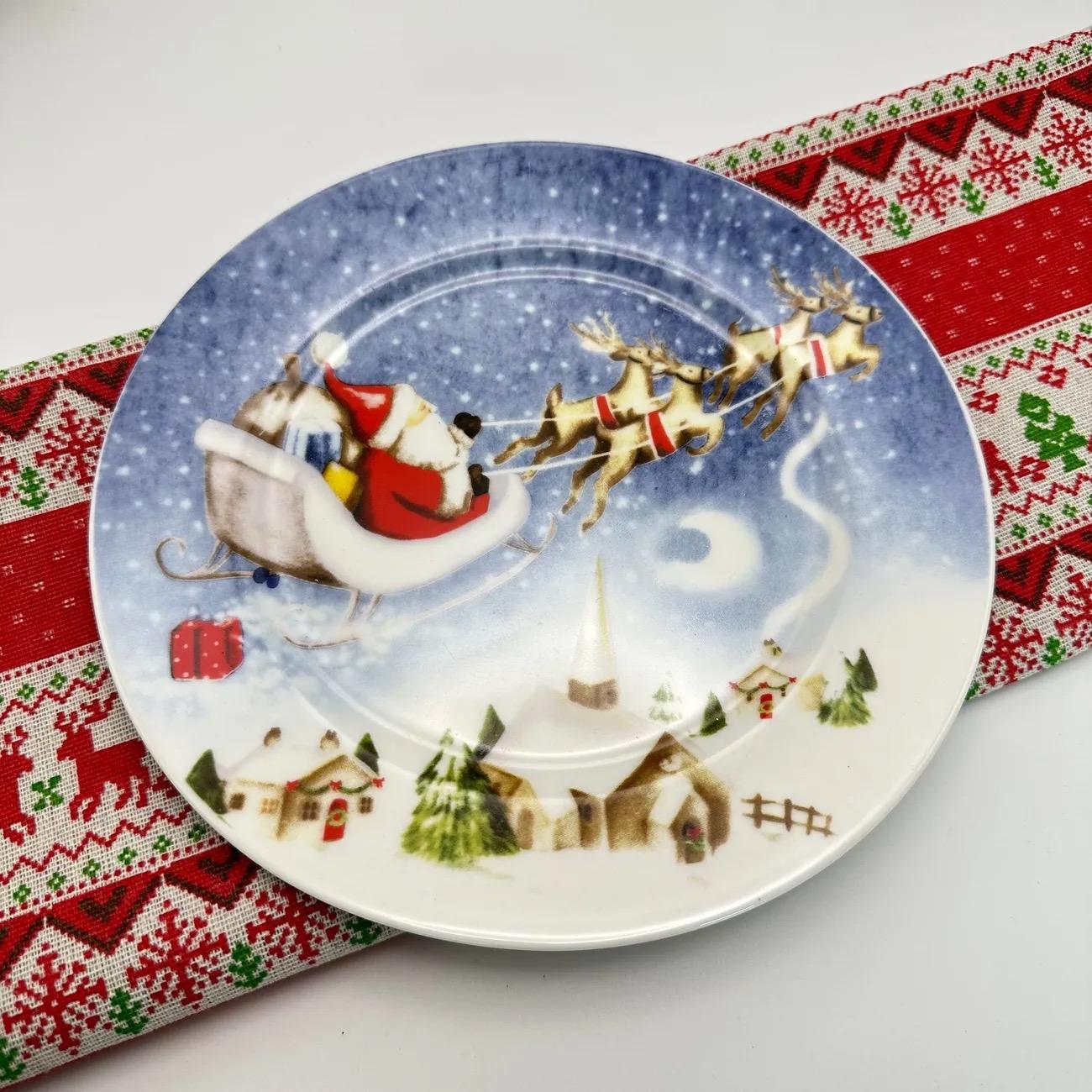 A423. Set of 2 Cute Christmas Ceramic Plates — High-Value Breakfast & Dessert Plates