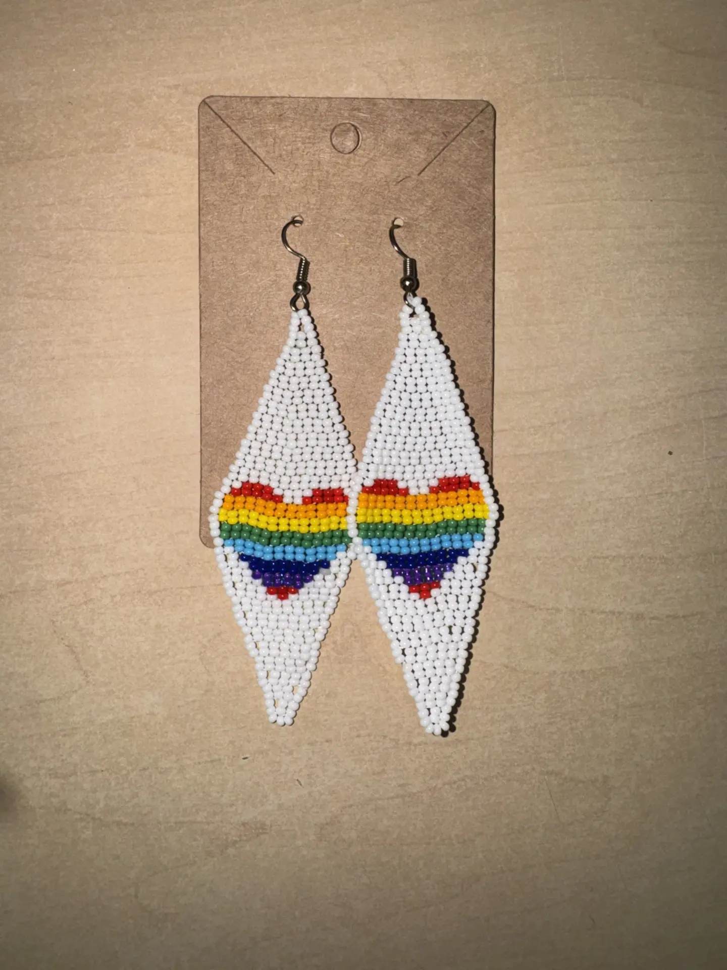 Women's Dainty Look Earrings, Handmade Diamond Shape Chaquira Beads with Rainbow Heart Design for Casual Daily Wear