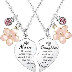 Mother's Day Gift 2Pcs Mother Daughter Necklace Set Gifts for 2 Heart Matching Necklaces for Mom and Daughter Gift for Mother’s Day Gifts for Mom Daughter Matching Heart Necklace for Mommy Christmas Birthday Present