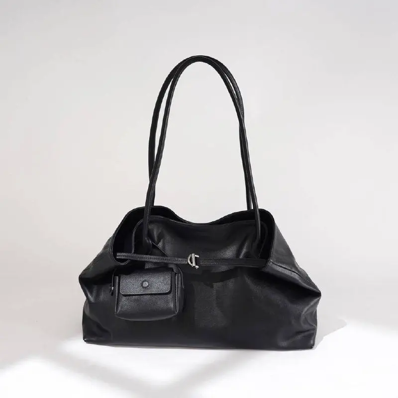 LA FORMA DUO BOGDANA— shoulder bag made from genuine leather LA FORMA DUO BOGDANA— shoulder bag made from genuine leather
