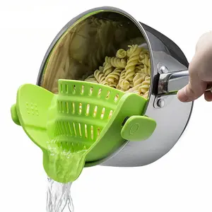 Silicone Kitchen Strainer, Snap-and-Strain Filter, Lightweight Flexible Draining Utensil for Pasta