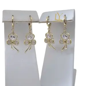 LaYaiBoutique Earrings Oro Laminado 14k ALTA CALIDAD with Clear Stones and Gold-Tone Finish