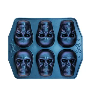 Skull Cast Aluminum 6-Cavity Baking Pan, Iridescent - Perfect for Making Spooky Treats pumpkin mold Bake Cups