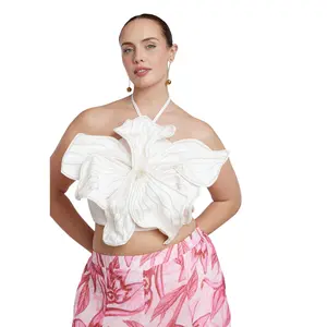 ELOQUII Women's Plus Size PatBO x ELOQUII Embellished Flower Appliqué Top