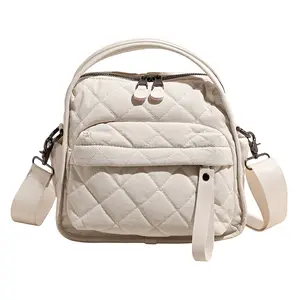 Japanese-style fashion quilted large-capacity portable nylon handbag  new commuter shoulder and crossbody camera bagwinter casual trendystylish crossbody bag