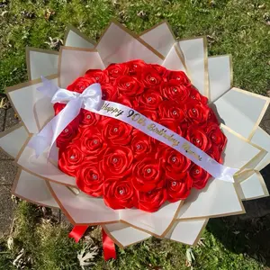 Eternal ribbon roses