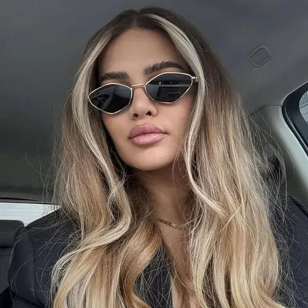 New Trendy Cat Eye Sunglasses Diamond Pattern 2026 Small Fashionable Sun Glasses for Women UV Protection Alloy Shades Driving
