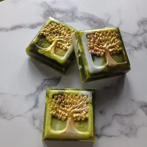 NaturaLux Oils Luxury Solid Shampoo Bar - Foam-Rich, Gentle Cleansing, Moisture-Boosting Hydrating Haircare for Daily Use with Traditional Conditioner Comfort