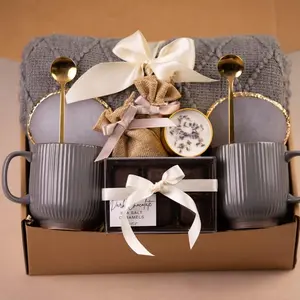 Gift Box for Couples Care Package for Parents New Homeowners Gift for Couple Newlywed Gifts Engagement Gift Wedding Gift Gift For a Couple 7C7U3