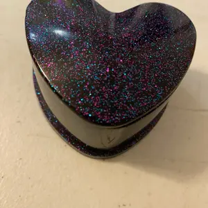 Green Resin Trinket Jar for Jewelry and Trinkets with Intricate Design Perfect for Jewelry and Trinkets. And a Heart Shaped black with Poland blue glitter trinket box.