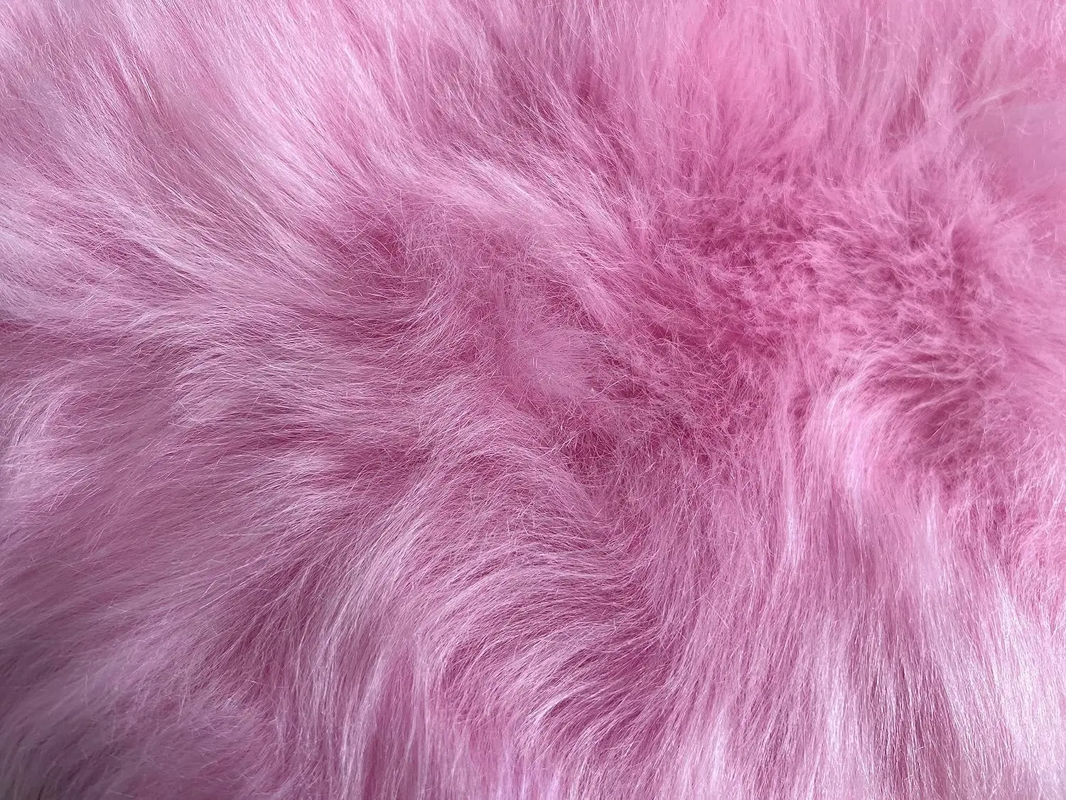 LAMBZY Faux Sheepskin Super Soft Hypoallergenic Silky Oval Shag Rug for Living Room, Kids Room, Sofa