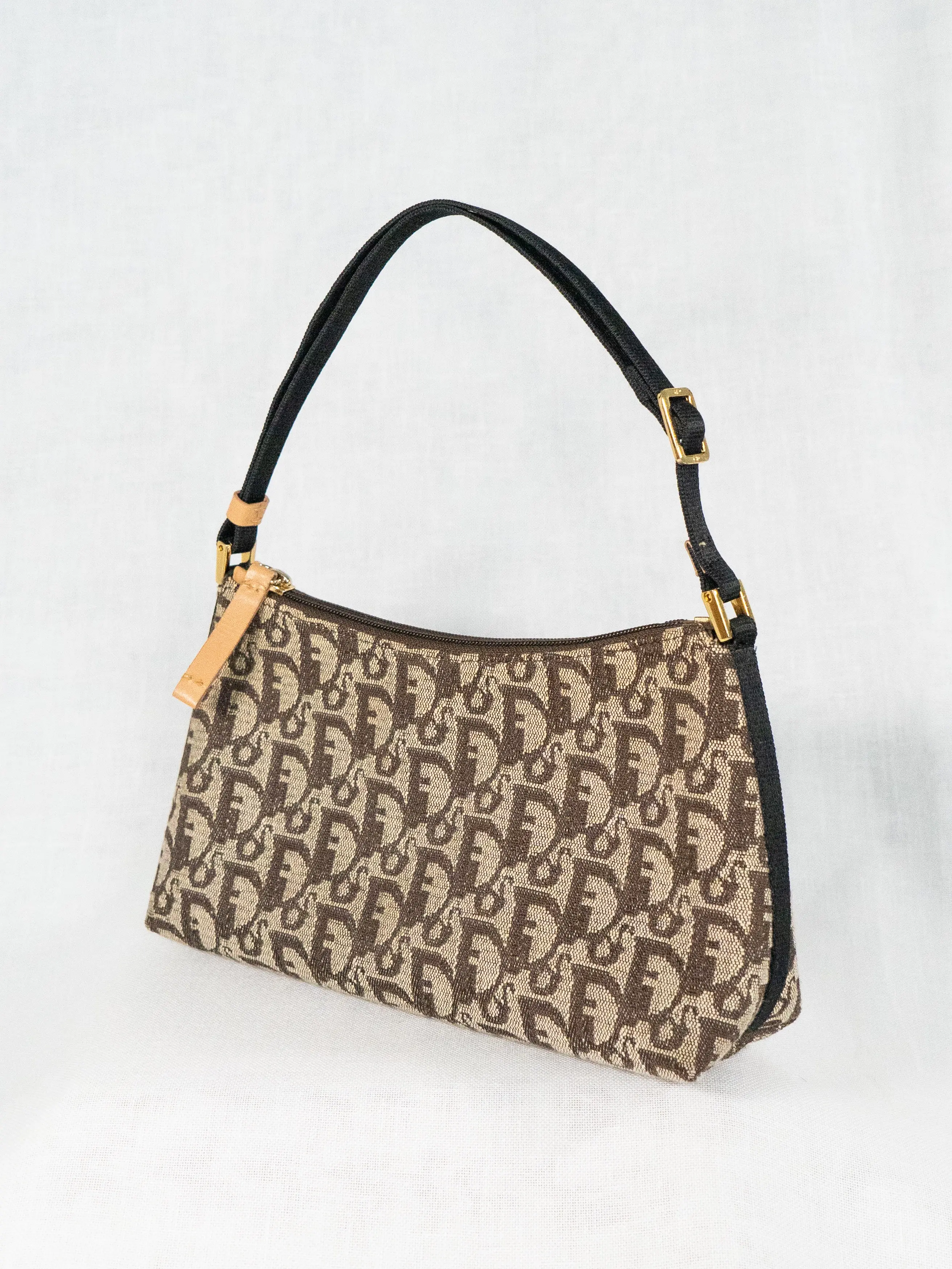 Pre-owned Dior Diorissimo Trotter Monogram Shoulder Bags Preowned Christian Pouchette Brown