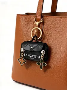 Mini Wallet Keychain For Bags Bag Charm, Bluetooth-compatible Earphone Case, Creative Keyring Pendant, High-End Gift for Women, Ideal for Friends Colleagues Mom