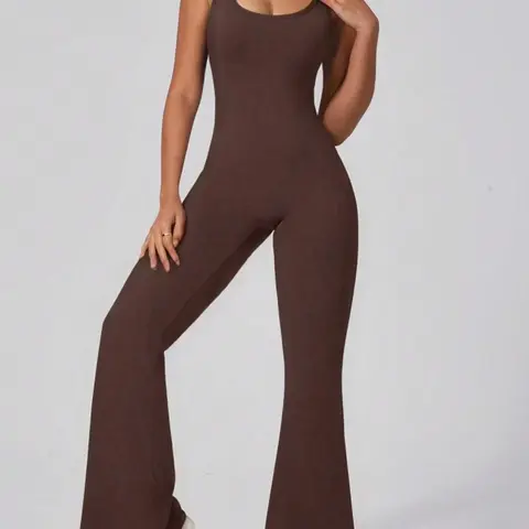 Women's Solid Ruched Flare Leg Sports Jumpsuit, Casual Comfy Scoop Neck Sleeveless Jumpsuit for Yoga Gym Workout, Ladies Sportswear for All Seasons, Athletic Style Activewear