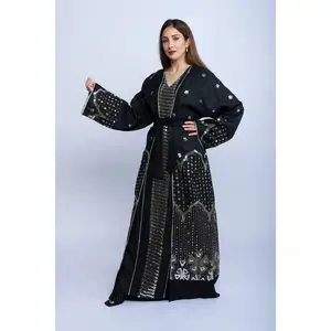 Elegant Kuwaiti Linen Kaftan with Silver Embroidery