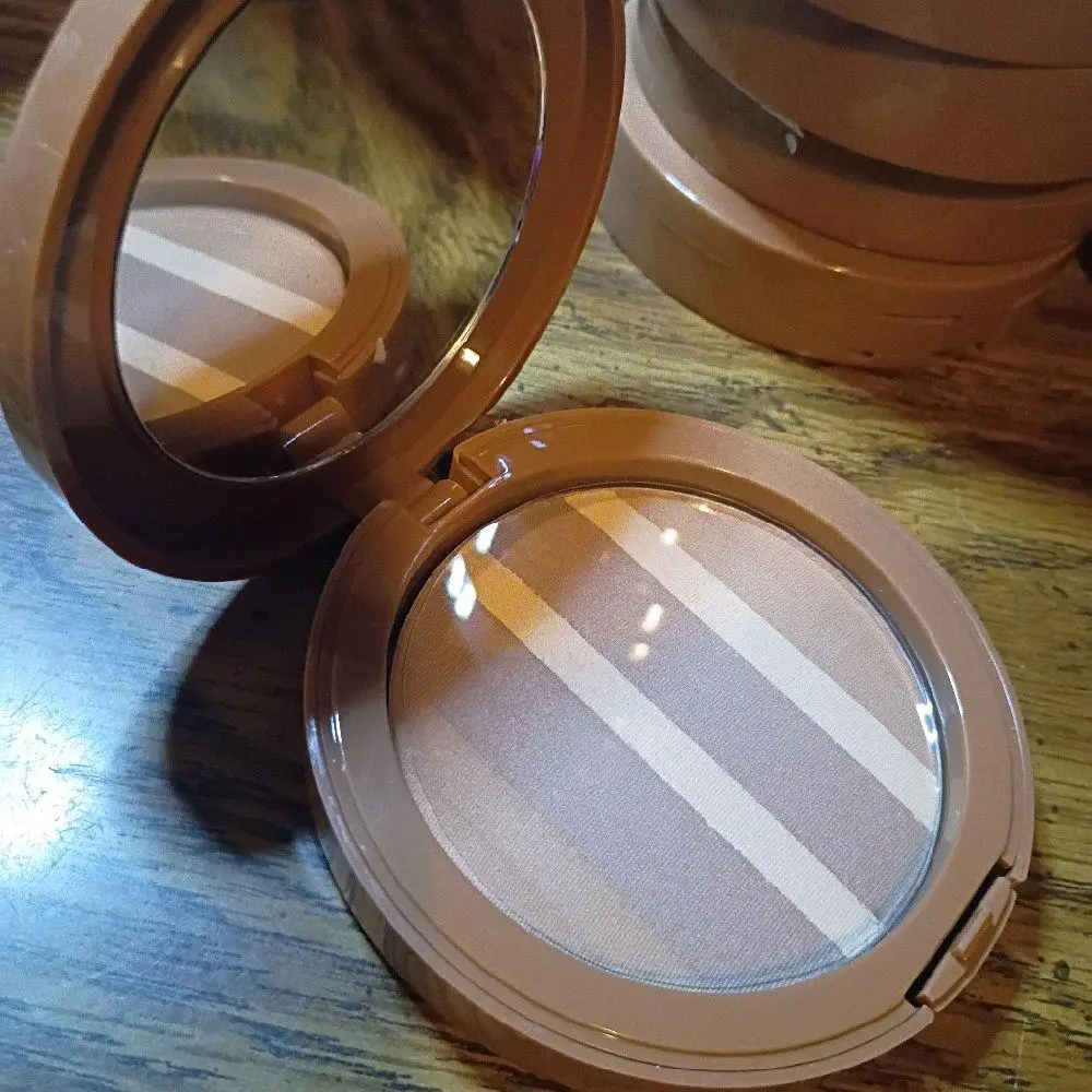 Belle Beauty Bronzer Highlighter, Shade: Ray of Sunshine