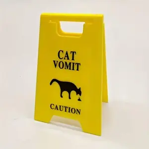 1pc Single Cat Vomit Notice, Cautionary Cat Sign Decoration Gift, Humorous Cat Gift, Desk Decoration With Cat Vomit Sign, Amusing Cat Sign Decoration, Top Gifts For Cat Enthusiasts, Desk Signage Decoration