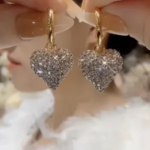 LisiZen Fashionable Light Luxury Earrings Super Shiny Exquisite Heart Shaped with Rhinestones New Trend Stylish Stud Earrings for Women DZEH4897