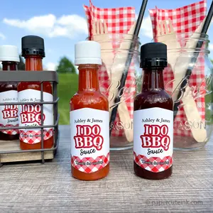 I Do BBQ Mini Hot Sauce Bottle Favors Gingham, Set of 12 Labels