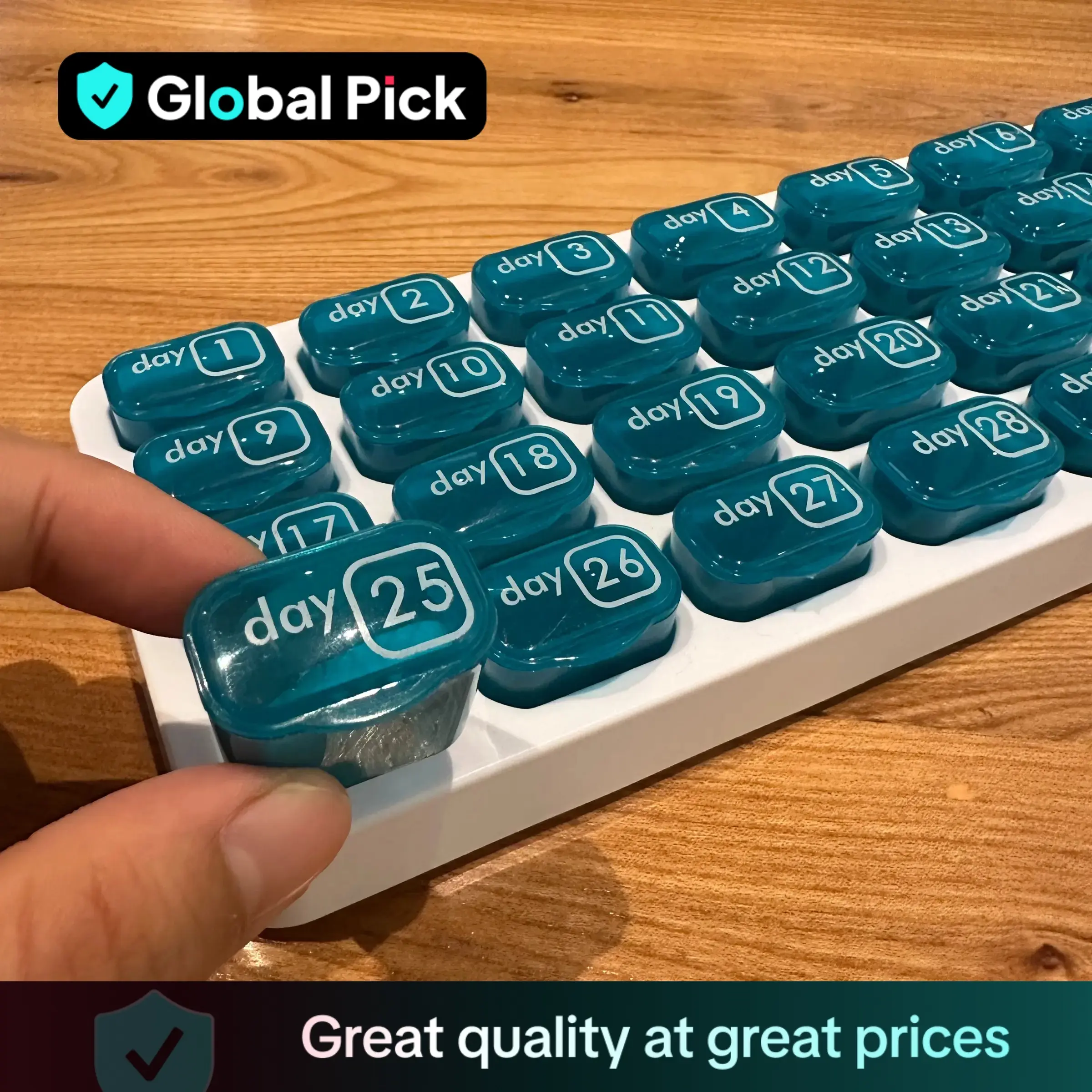 31 Days Pill Box, 1 Count 31-grid Portable Daily Pill Storage Box, Monthly Moving Pill Box, Home Pill Organizer for Daily Use