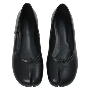 Tabi Split-Toe Ballet Flats | Minimalist Leather Comfort Shoes for Women