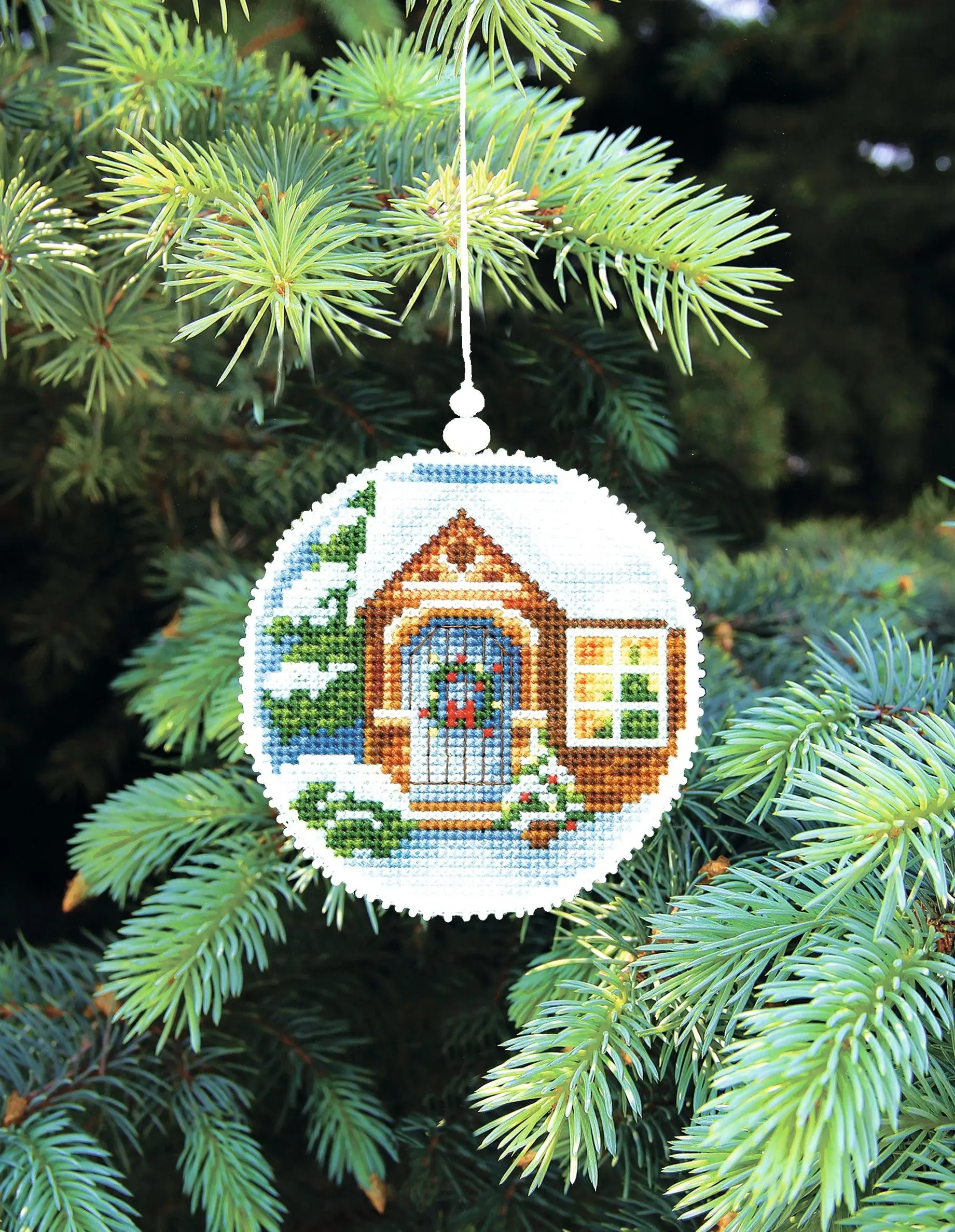 Winter Evening Christmas Tree Toy Plastic Canvas Cross-Stitch Kit by Charivna Mit T-19C