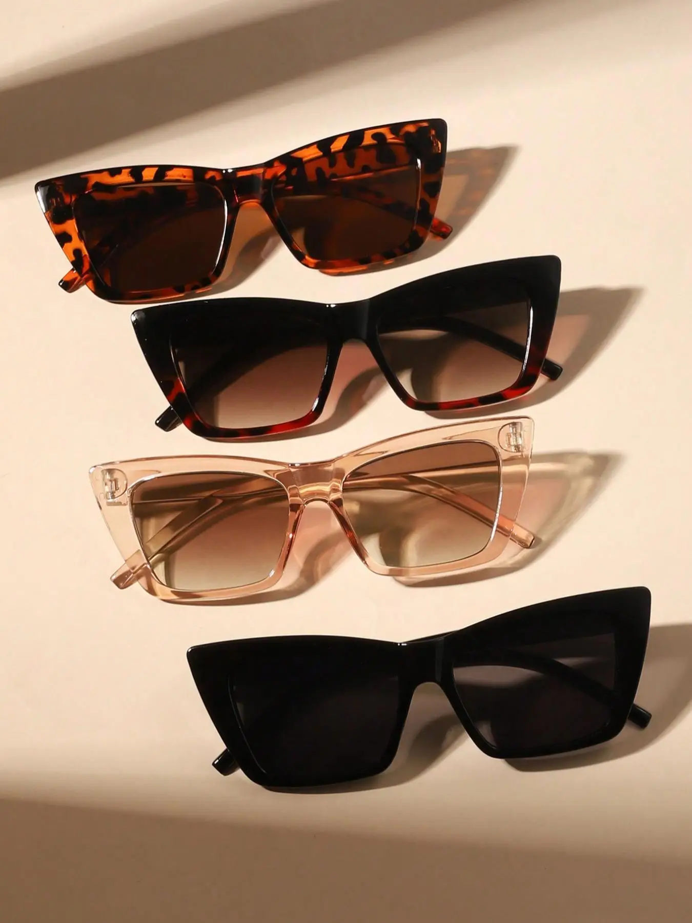 Minimalist Summer Square Frame Sunglasses, New Fashion Travel Accessories for Women & Men, Lightweight & Durable for Outdoor Sun Protection Glasses fo