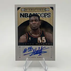 2013-14 NBA Hoops - Signatures Dikembe Mutombo #145 (AU)