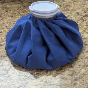 Reusable Hot & Cold Ice Pack, Cooling Pads, 1 Count Reusable Hot & Cold Ice Pack for Injuries, Headaches and Menstrual