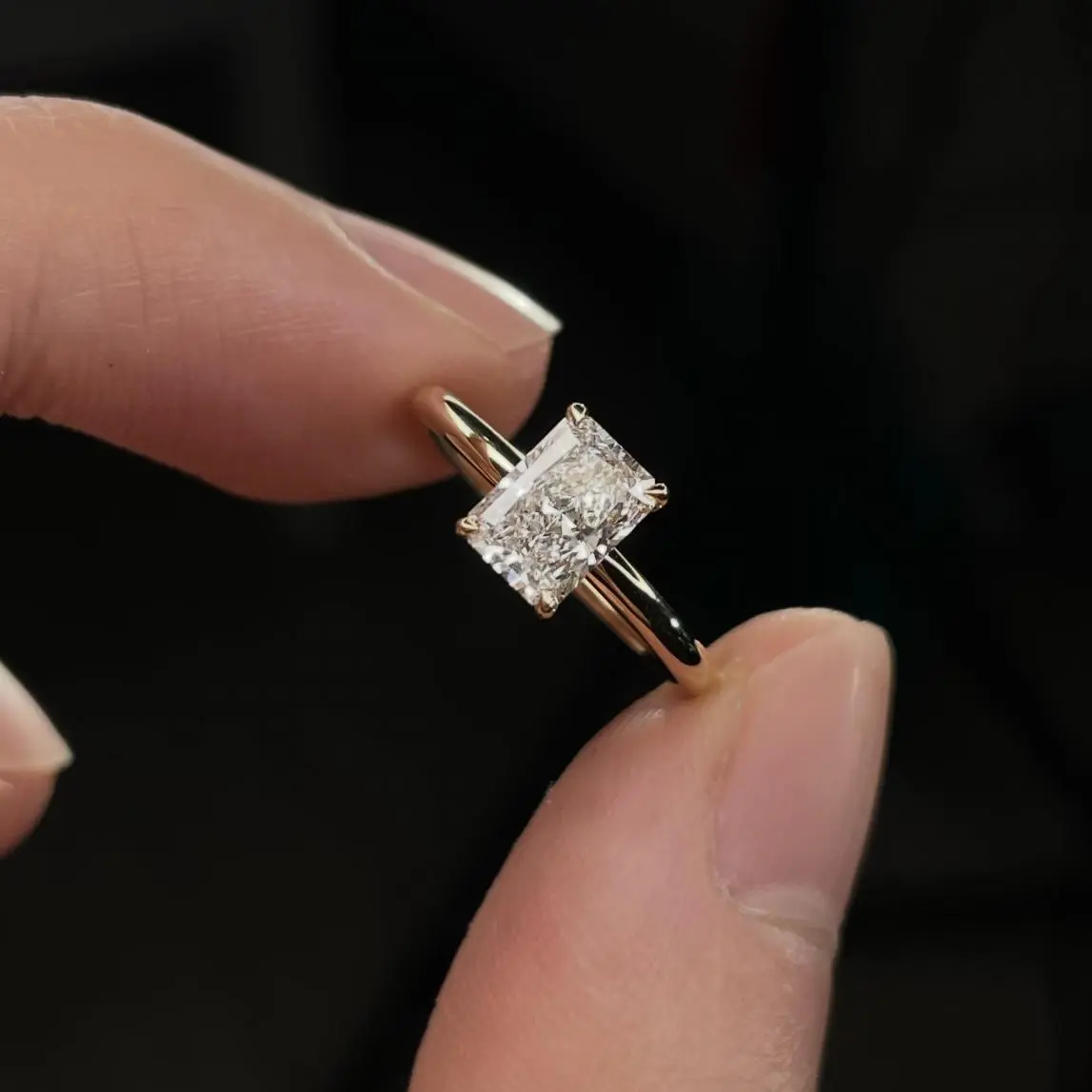 Lab-grown diamond, 11073, 1 ct; E; VS1; IGI certified; Radiant cut elegant prong setting ring, refined luxury feel; versatile for everyday wear; engagement/proposal diamond ring; S925 sterling silver.