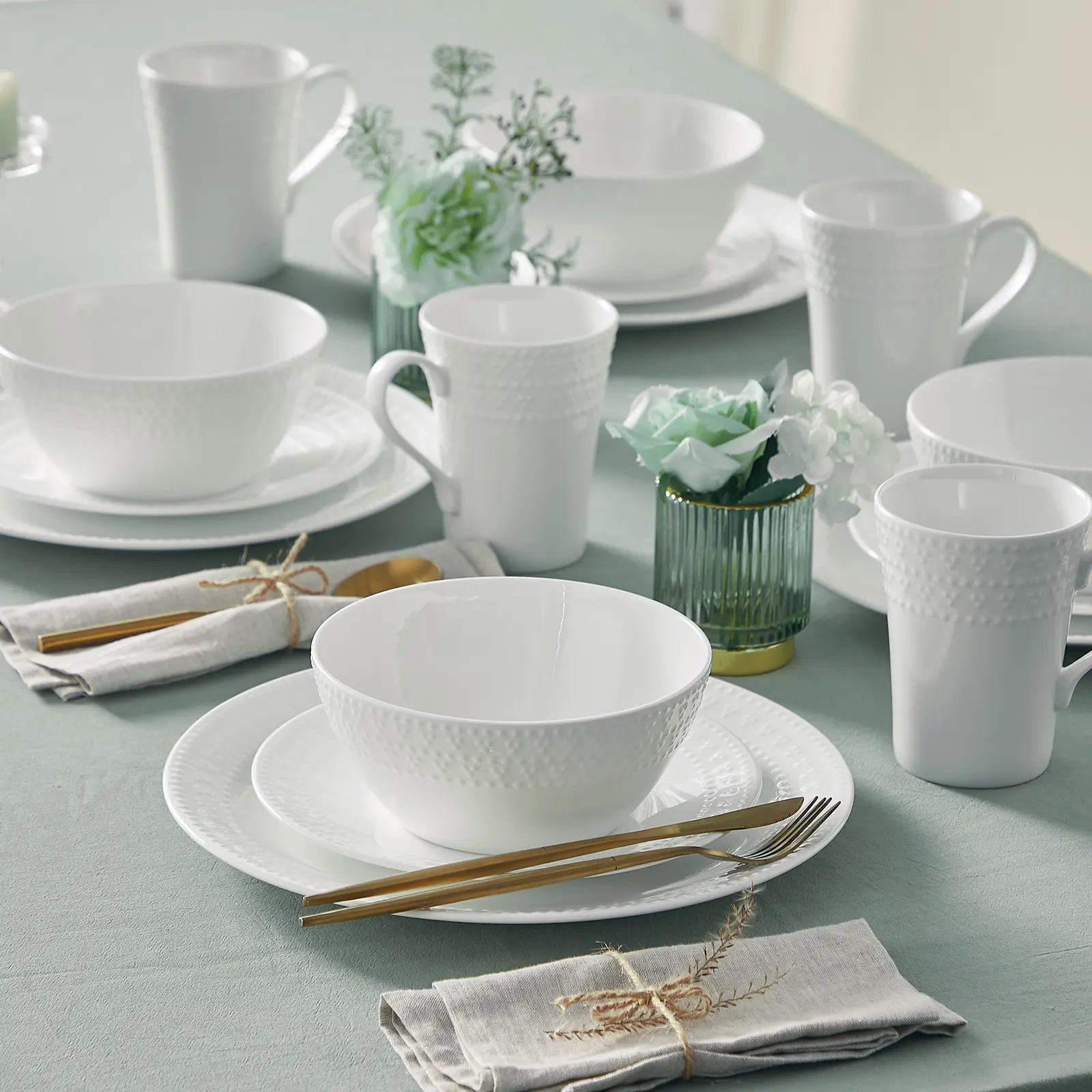 【Summer Deal】Silvanest 16-Piece Real Bone China Plates and Bowls Set | Elegant White Dotted Trim | Chip-Resistant & Durable | Premium Kitchen Must-Have for 4