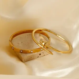 Elegant Golden Circle Wristband Bracelet Studded & Crystal Designs Fashion Trendy Christmas New Year Gift