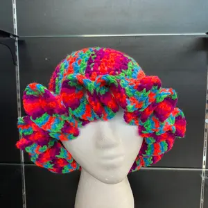 Crochet floppy hat “waves” R