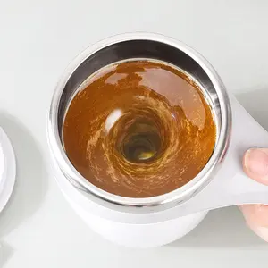 Fully automatic coffee mixing cup, Fast stirring, Rechargeable Magnetic Coffee Mug, Coffee frother mixer, Automatic Cooling, Ideal for Mixing Beverages Like Coffee, Chocolate, Milk, Protein Powder, Cocoa, And More, Great for Use at The Office, School