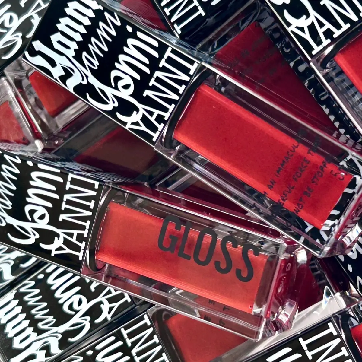 Kiss Me Matte Gloss