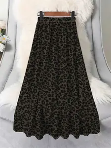 Elegant Chic Leopard Print Midi Dress for Women, Loose-Fitting Comfortable Office Commute Skirt, Plus Size Casual Daily Wear