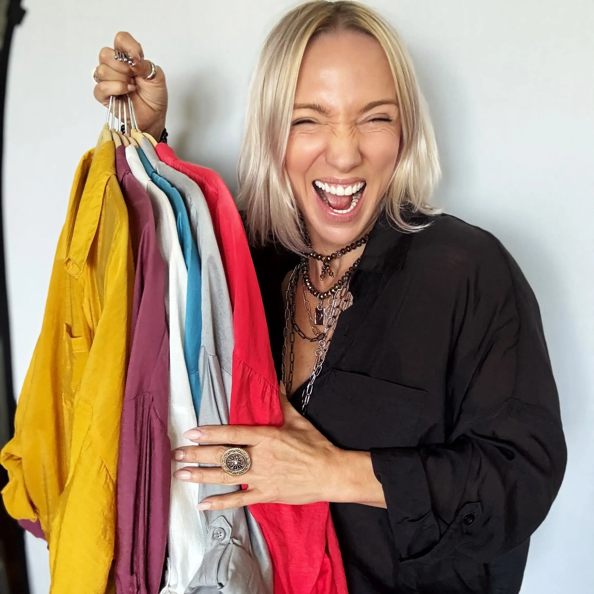 The Goddess Shirt - Oversized Collared Long Sleeve Viscose Shirt for Women, Casual Everyday Wear, Soft Silky Fabric, Boho Chic Style Fit Top Womenswear Blouse Elegant Sheer Basic Fitted Minimalist Cotton