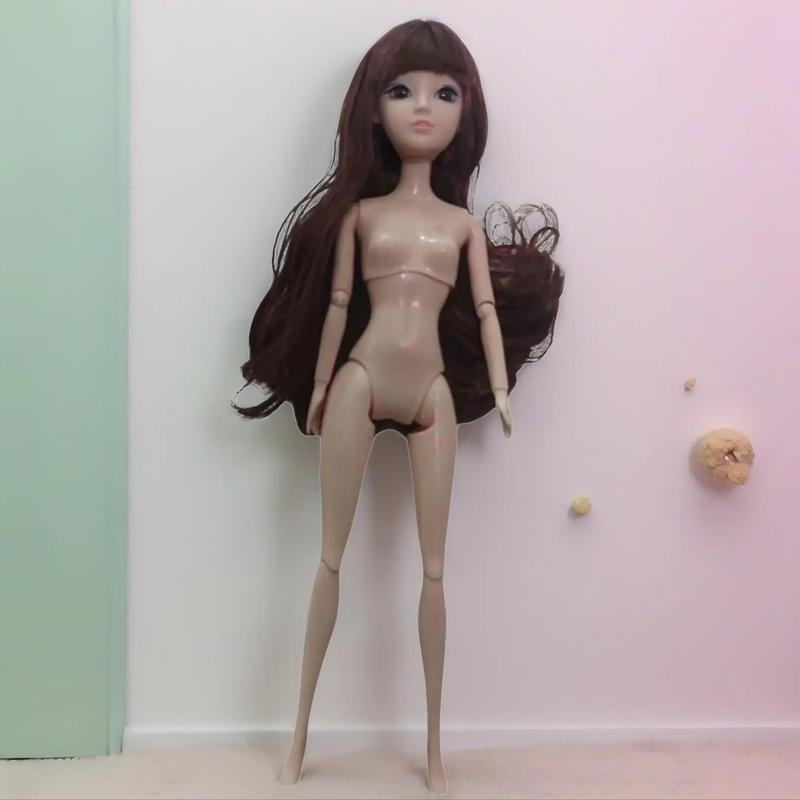 Fashion Doll Model with Stylish Hair Accessories, Collectible Doll Display Decorations, Perfect Holiday Gift for Kids and Adults, Cute Doll Collectible