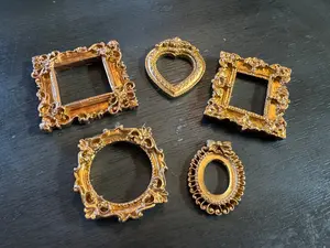 Gold Mini Frames – Set of 5