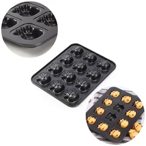 Cow cake tray, 12 cavity non stick animal pancake baking tray, suitable for baking black in the oven