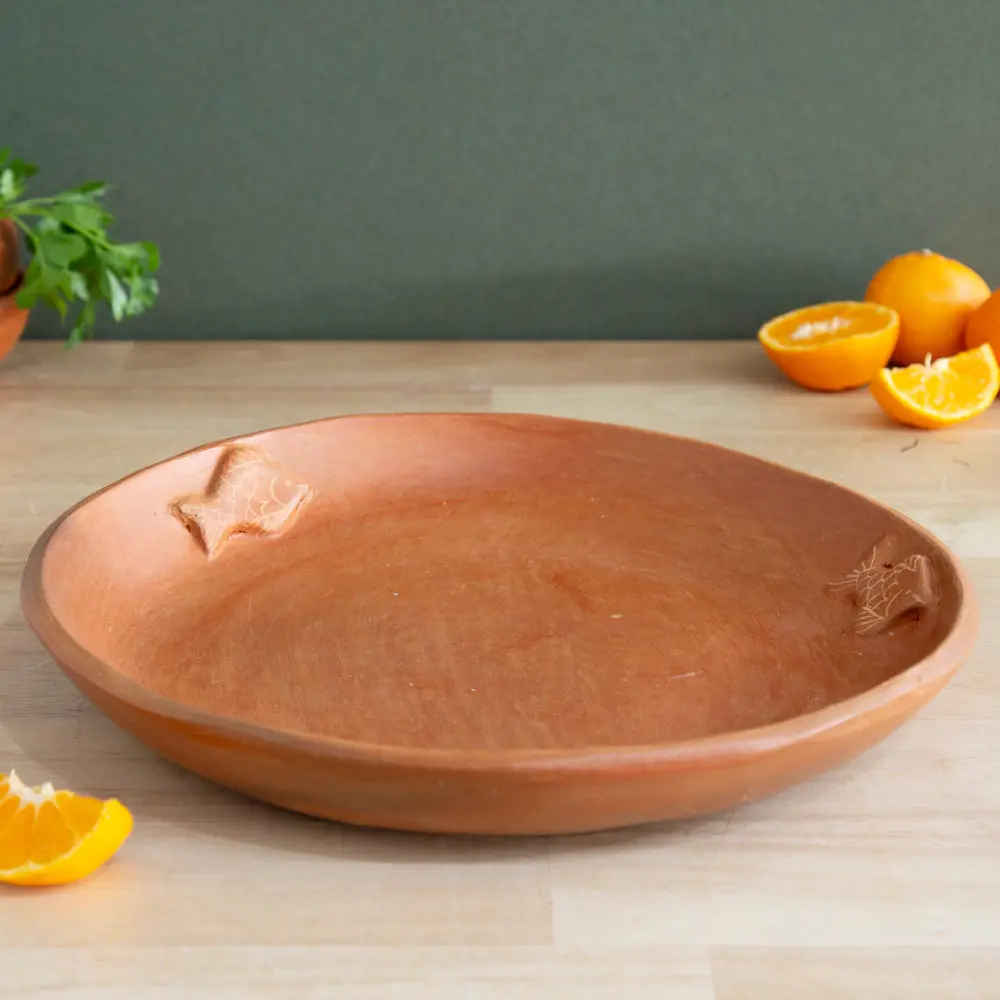 Rustic Handmade Durable Clay Fish Plate, Kitchen Dinner Plate for Santa Cruz Home Use