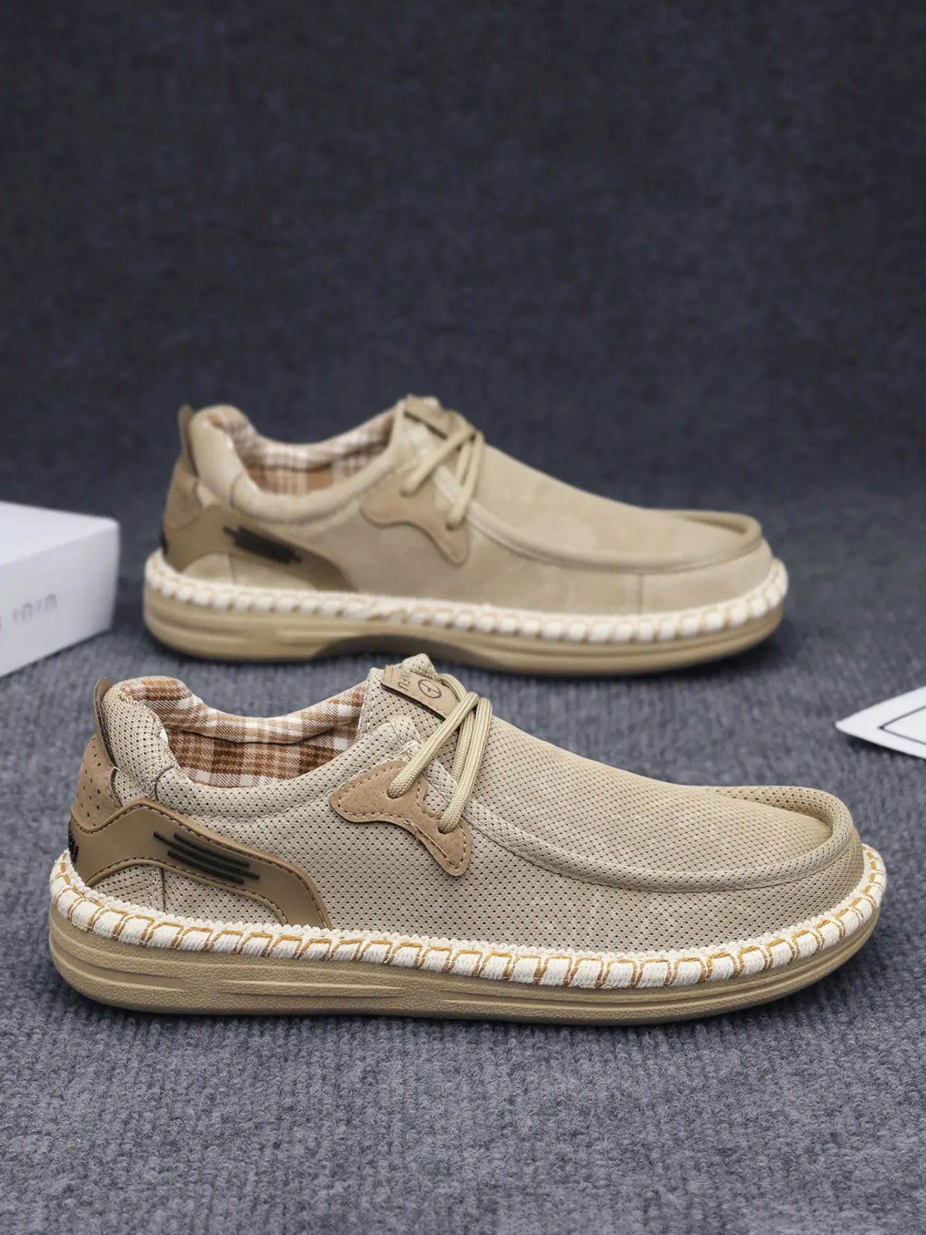 Men's Outdoor Lightweight Loafer Shoes Breathable Casual Walking Sneakers Low Top Geometric Design Comfortable for All Seasons Running Daily Wear Athletic Casual Sneakers