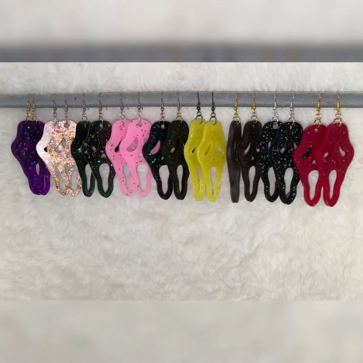 Handmade glitter resin GHOSTFACE scream earrings/Scream earrings/Horror earrings Casual Casual Casual Casual Casual Plastic Plastic Casual Casual Casual Casual