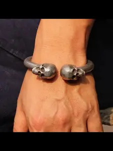 Skull Bone Bracelet, Unique Cool Style, High-End Look, Masculine Ring for Men, Bold Accessory, Fashion Jewelry