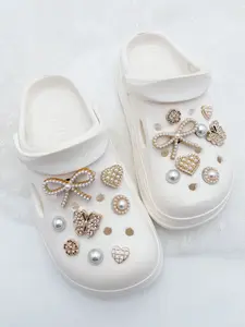 16pcs Fashionable Abs Pearl Bowknots, Rhinestone Heart Shoe Clips, Detachable DIY Shoe Flowers, Perfect for Parties, Gifts, Shoe Charms Set